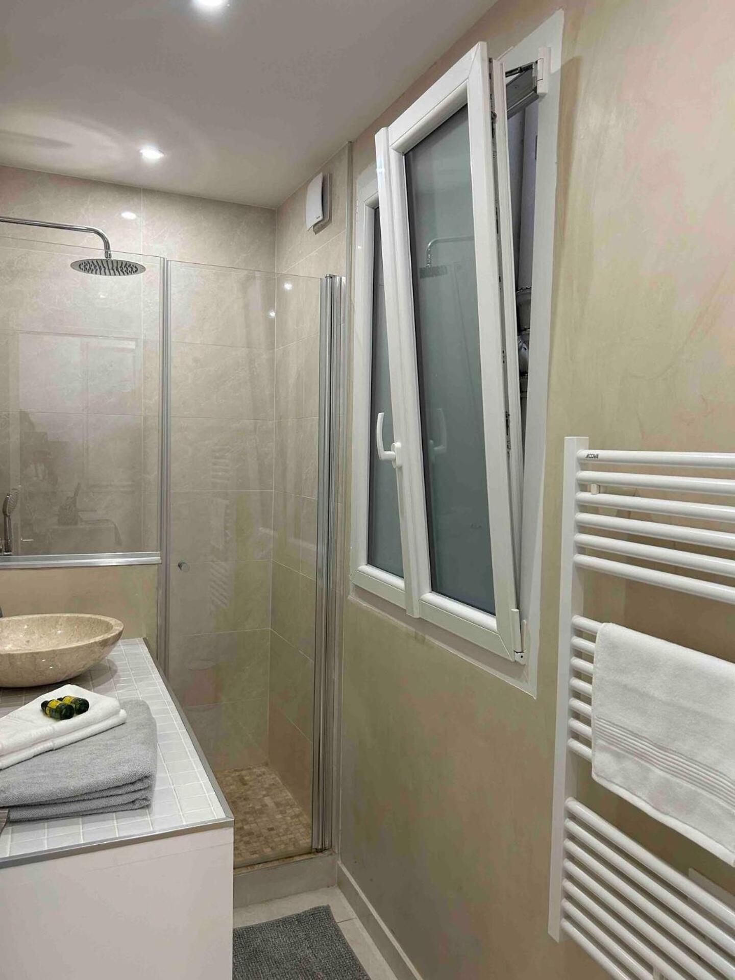 Cocooning & Cosy Apartment In Center Paris 17 Bagian luar foto